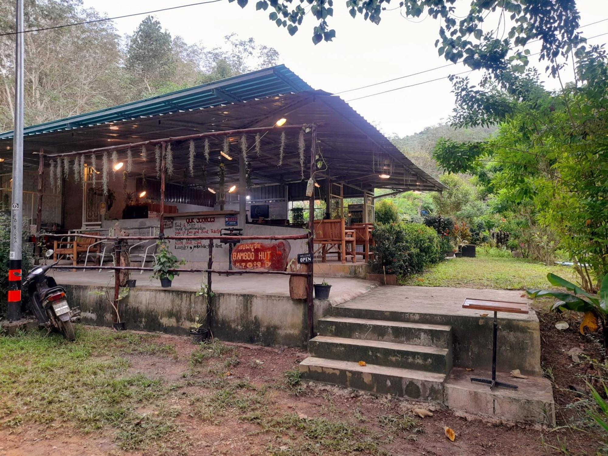 Koh Mook Bamboo Bungalows Экстерьер фото