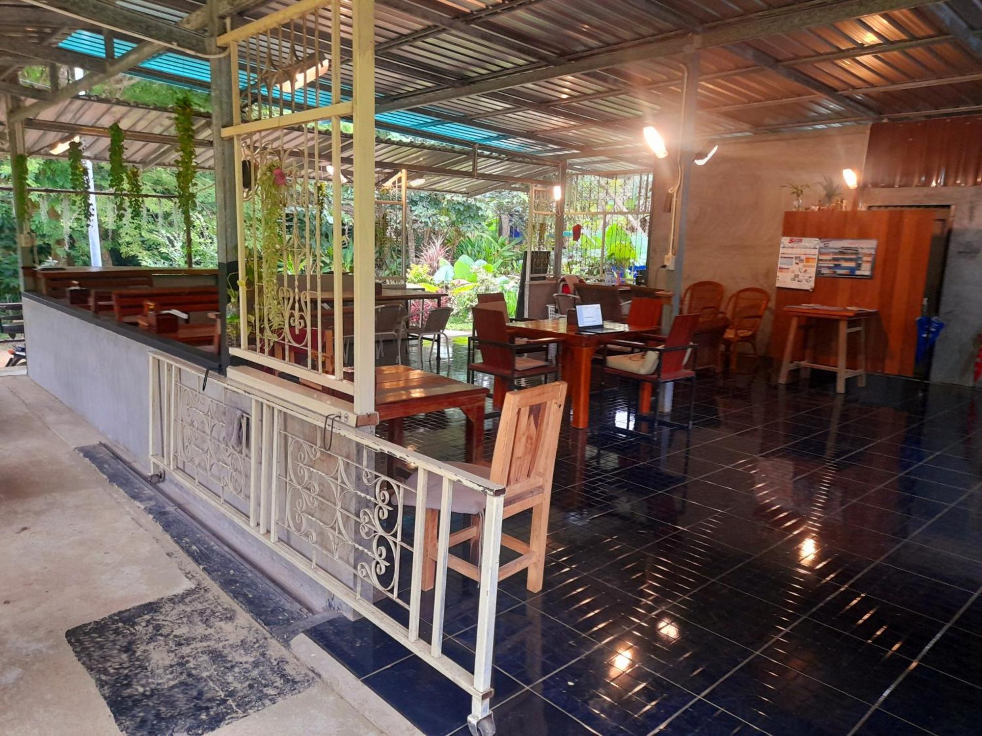 Koh Mook Bamboo Bungalows Экстерьер фото